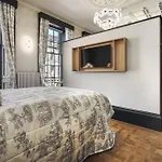 Bonnie Hotel Haymarket Edinburgh