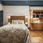 Bonnie Hotel Haymarket Edinburgh