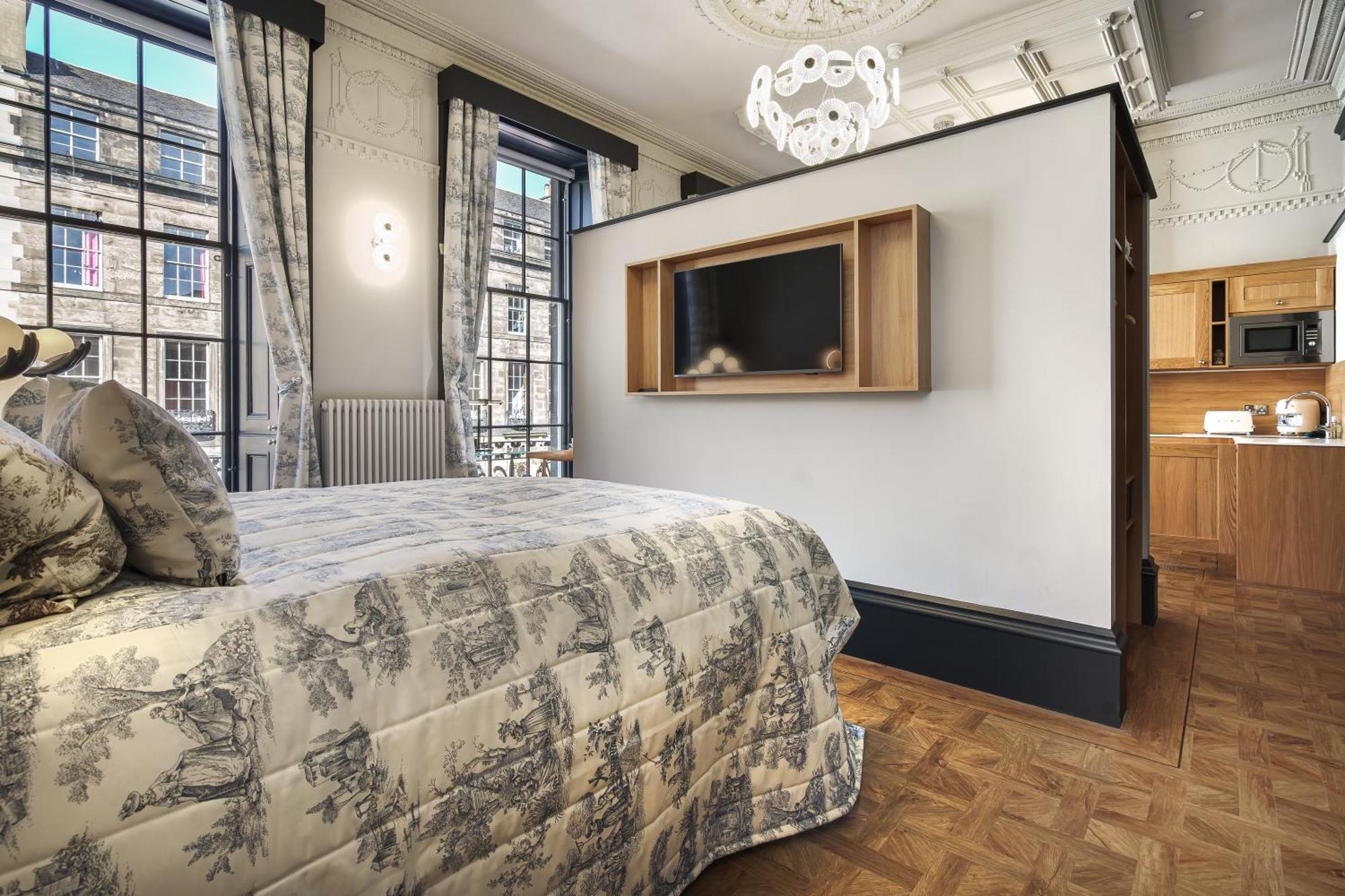 Bonnie Haymarket Hotel *